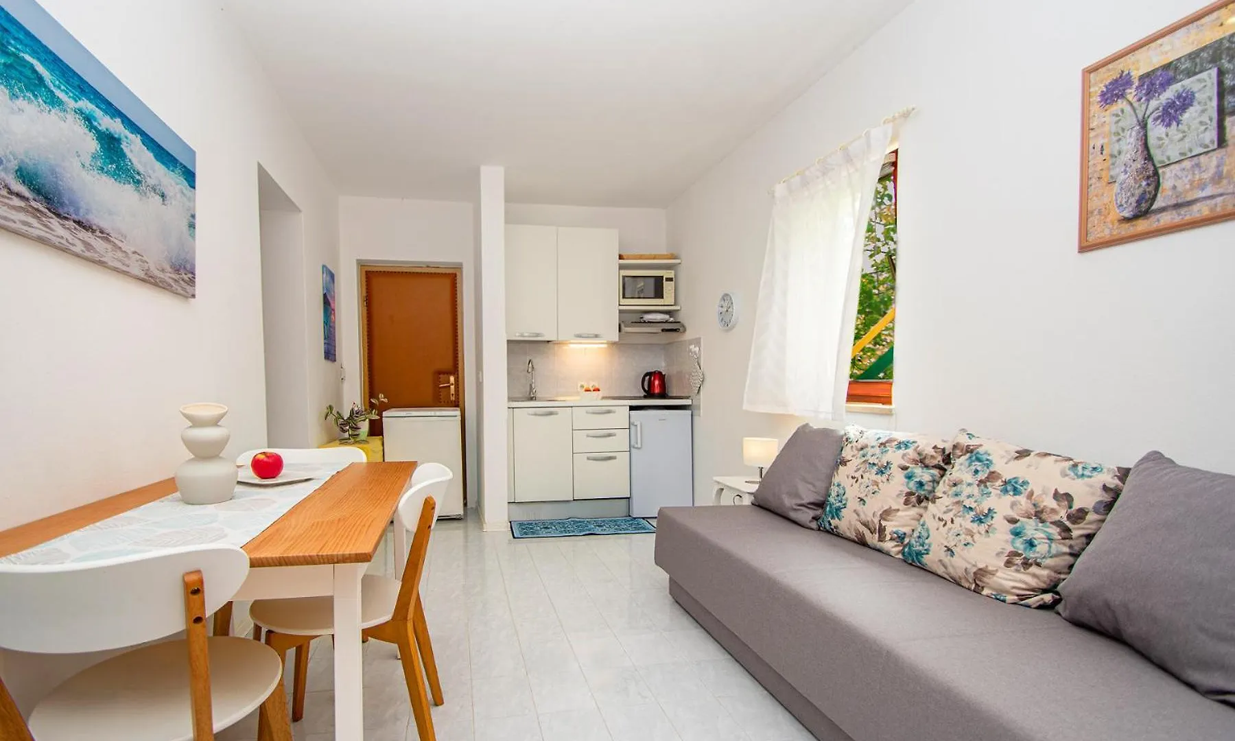 Apartment Iva Pula 0*,