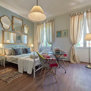 Apartment Old Romanitic 1 With Free Private Parking, Pula